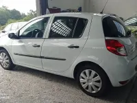 Usado Renault Clio II Business 75 CV (55 kW) 2011 Blanco Berlina