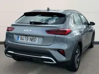 Usado Kia XCeed 101 CV (74 kW) 2025 Plateado SUV