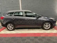 Usado Kia Ceed Sportswagon 128 CV (94 kW) 2012 Gris / plata Familiar