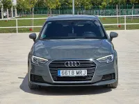 Usado Audi A3 150 HP (110 kW) 2018 Cinzento Sedan