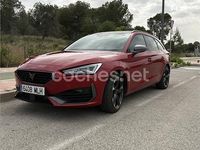 Usado Cupra Leon 150 CV (110 kW) 2023 Rojo Familiar
