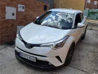Usado Toyota C-HR Advance 122 CV (89 kW) 2018 Blanco SUV