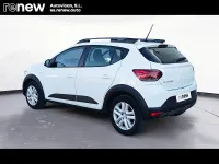 Usado Dacia Sandero Expression 100 CV (73 kW) 2024 Blanco Berlina
