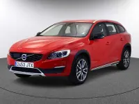 Usado Volvo V60 CC Summum 190 CV (139 kW) 2016 Rojo Familiar