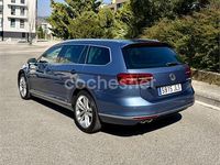 Usado VW Passat Sportline 190 CV (139 kW) 2016 Azul Familiar