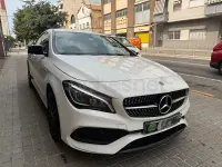 Usado Mercedes CLA200 Shooting Brake 156 CV (114 kW) 2019 Blanco Familiar
