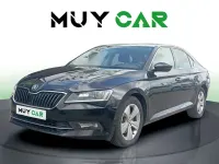 Usado Skoda Superb Ambition 150 CV (110 kW) 2018 Negro Berlina