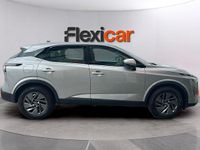 Usado Nissan Qashqai Acenta 158 CV (116 kW) 2025 Gris SUV