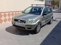 Usado Ford Fusion Trend 80 CV (58 kW) 2004 Beige Utilitario