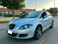 Usado Seat Leon Sport 140 CV (102 kW) 2006 Gris / plata Utilitario