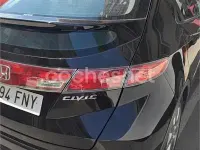 Usado Honda Civic Executive 140 CV (102 kW) 2007 Negro Berlina