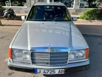 Usado Mercedes E300 147 CV (108 kW) 1992 Beige Familiar
