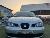 Usado Seat Cordoba Reference 75 CV (55 kW) 2005 Gris / plata Berlina