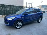 Usado Ford Kuga Trend 150 HP (110 kW) 2014 Azul SUV