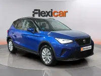 Usado Seat Arona Style 110 CV (80 kW) 2023 Azul SUV
