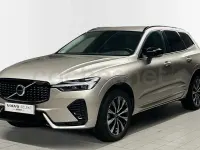 Usado Volvo XC60 Plus 250 CV (183 kW) 2025 Gris / plata SUV