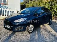 Usado Ford Fiesta Trend 60 CV (44 kW) 2016 Azul Utilitario
