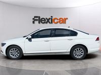 Usado VW Passat Advance 150 CV (110 kW) 2018 Blanco Berlina
