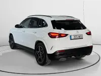 Usado Mercedes GLA200 150 CV (110 kW) 2024 Blanco SUV