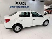 Usado Dacia Logan Lauréate 90 CV (66 kW) 2014 Blanco Berlina