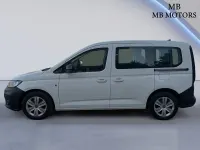 Usado VW Caddy 122 CV (89 kW) 2021 Blanco Monovolumen