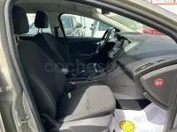 Usado Ford Focus Trend 115 CV (84 kW) 2014 Marrón Familiar
