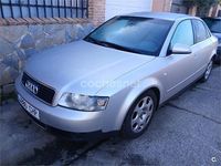 Usado Audi A4 163 CV (119 kW) 2003 Gris / plata Berlina