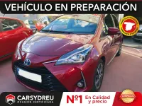 Usado Toyota Yaris Hybrid Advance 100 CV (73 kW) 2018 Rojo Berlina