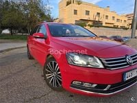 Usado VW Passat Highline 170 CV (125 kW) 2012 Rojo Familiar