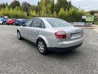 Usado Audi A4 130 CV (95 kW) 2001 Gris / plata Berlina