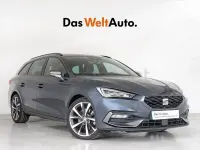 Usado Seat Leon FR 150 CV (110 kW) 2021 Gris Familiar