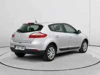 Usado Renault Mégane Authentique 90 CV (66 kW) 2011 Gris Utilitario