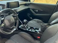 Usado Peugeot 208 Active 100 CV (73 kW) 2023 Blanco Utilitario