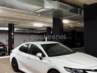 Usado Toyota Camry Luxury 218 CV (160 kW) 2023 Blanco Berlina