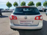 Usado VW Passat Edition 110 CV (80 kW) 2010 Gris / plata Familiar