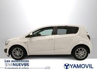 Usado Chevrolet Aveo LTZ 101 CV (74 kW) 2013 Blanco Berlina