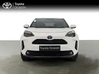 Usado Toyota Yaris Hybrid Active 116 CV (85 kW) 2023 Blanco Pickup/Camioneta
