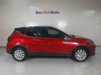 Usado Seat Arona FR 110 CV (80 kW) 2022 Rojo SUV