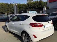 Usado Ford Fiesta Trend 101 CV (74 kW) 2021 Blanco Utilitario