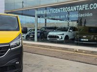 Usado Renault Trafic 95 CV (69 kW) 2020 Amarillo Monovolumen