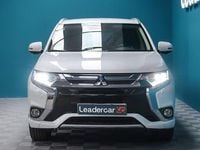 Usado Mitsubishi Outlander P-HEV 203 CV (149 kW) 2016 Blanco SUV