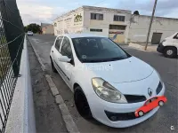 Usado Renault Clio II Authentique 70 CV (51 kW) 2008 Blanco Berlina