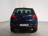 Usado Peugeot 3008 121 CV (88 kW) 2010 Azul Familiar