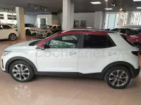 Usado Kia Stonic 120 CV (88 kW) 2020 Blanco SUV
