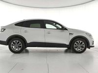Usado Renault Arkana Evolution 139 CV (102 kW) 2025 Blanco SUV
