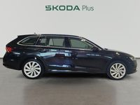 Usado Skoda Octavia Ambition 204 CV (150 kW) 2022 Negro Familiar