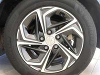 Usado Hyundai i30 121 CV (88 kW) 2022 Rojo Berlina