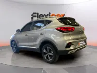 Usado MG ZS Comfort 106 CV (77 kW) 2022 Gris SUV