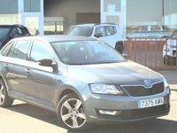 Usado Skoda Rapid Style 90 CV (66 kW) 2018 Gris Utilitario