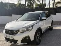 Usado Peugeot 3008 Allure 130 CV (95 kW) 2018 Blanco SUV